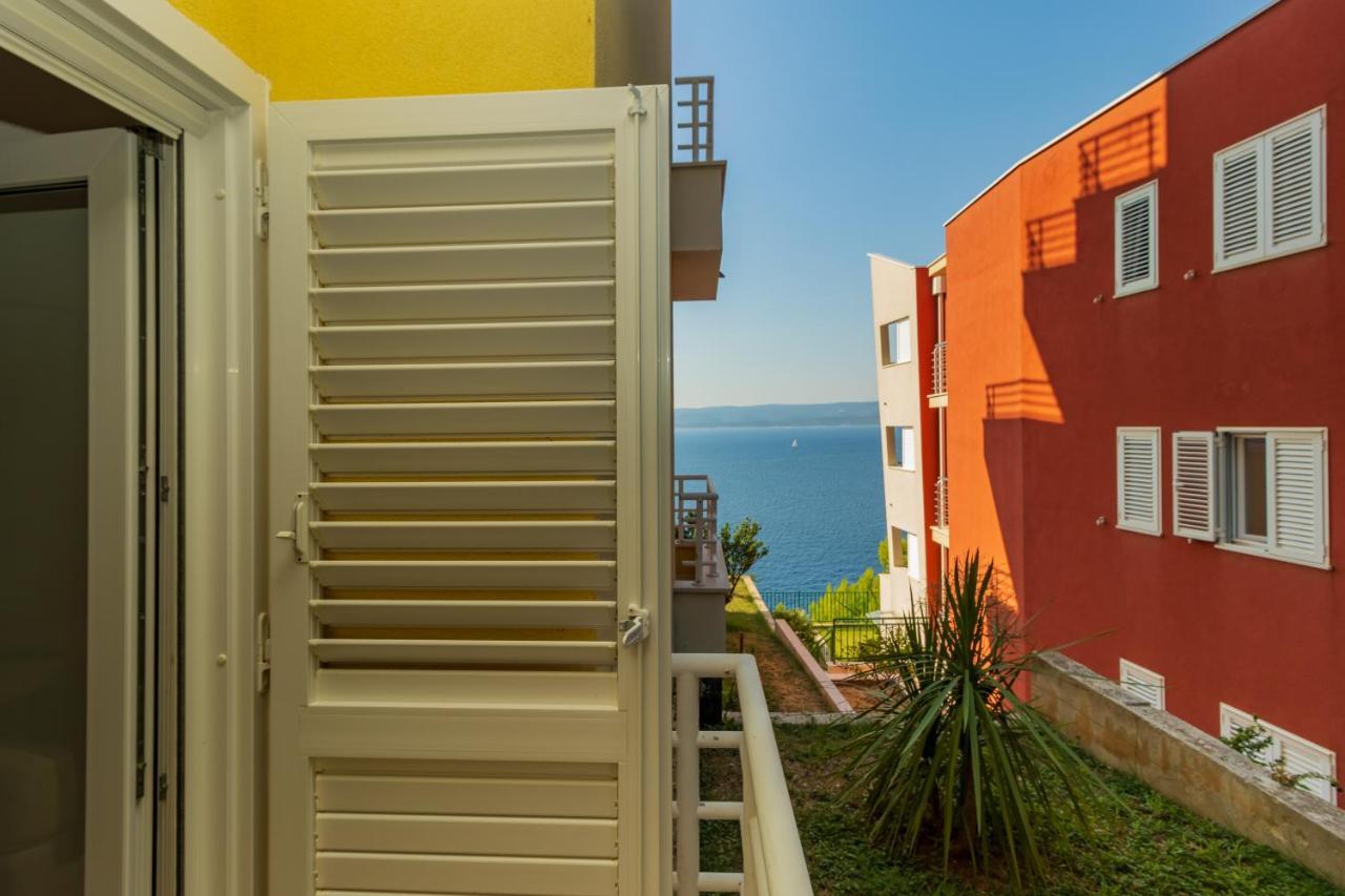 Luxury Apartments Villa Ruzmarina With New Heated Infinity Pool And Lounge Area Marusici  Buitenkant foto