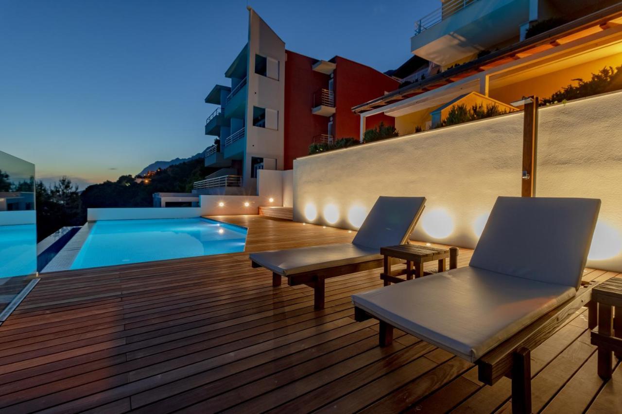 Luxury Apartments Villa Ruzmarina With New Heated Infinity Pool And Lounge Area Marusici  Buitenkant foto