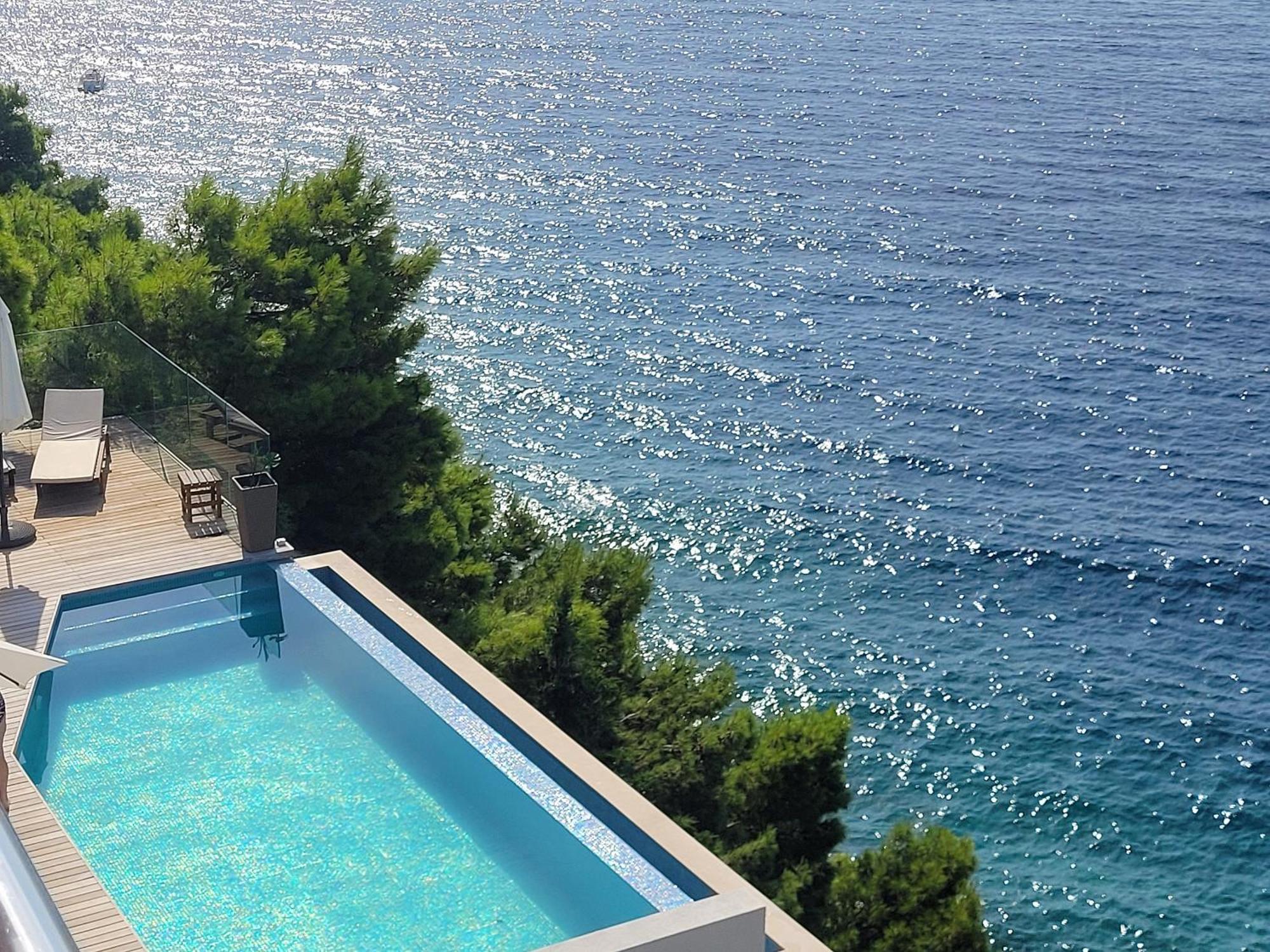 Luxury Apartments Villa Ruzmarina With New Heated Infinity Pool And Lounge Area Marusici  Buitenkant foto